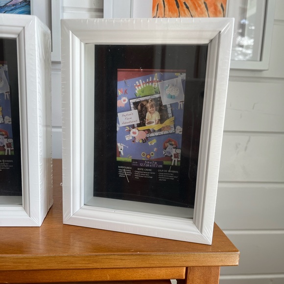🆕 Set of 3 Shadow Boxes/Frames ~ 5 x 7, see note *, from Michael’s - Picture 2 of 13
